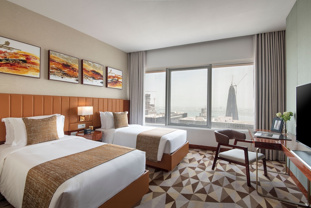 Club Suite, 2 Bedrooms With Beach Access, Non Smoking, City View photo 3