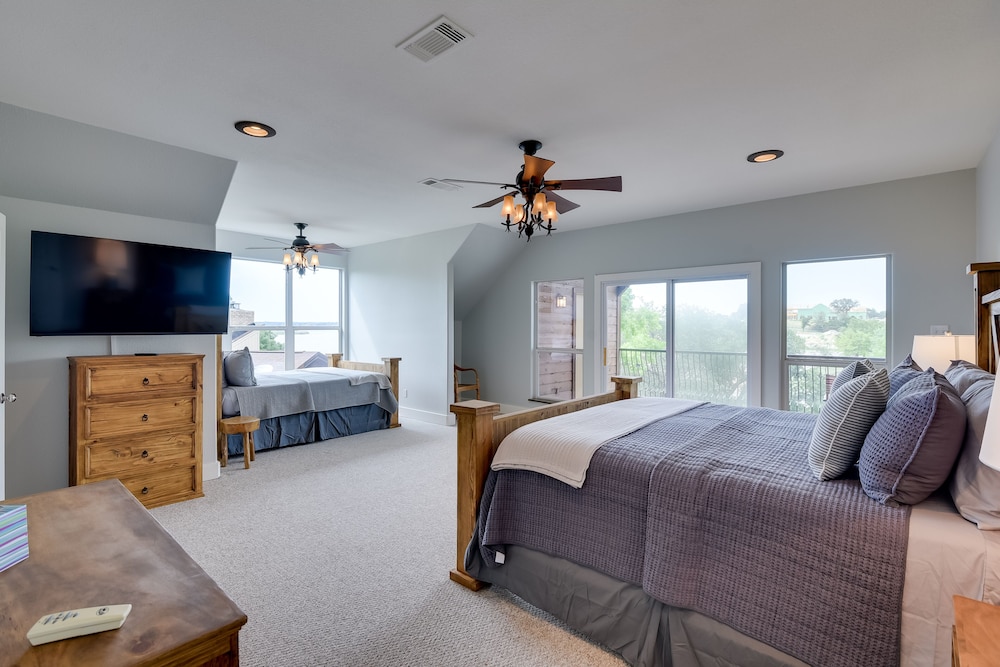 House (5 Bedrooms) photo 1