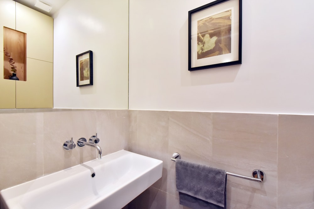 Executive Apartment photo 3