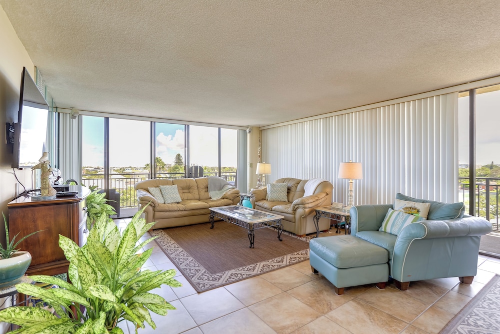 Apartment (2 Bedrooms)