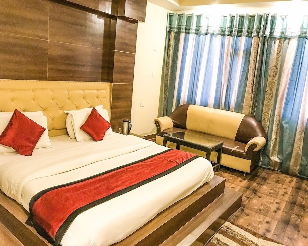 Deluxe Room - Photo 4
