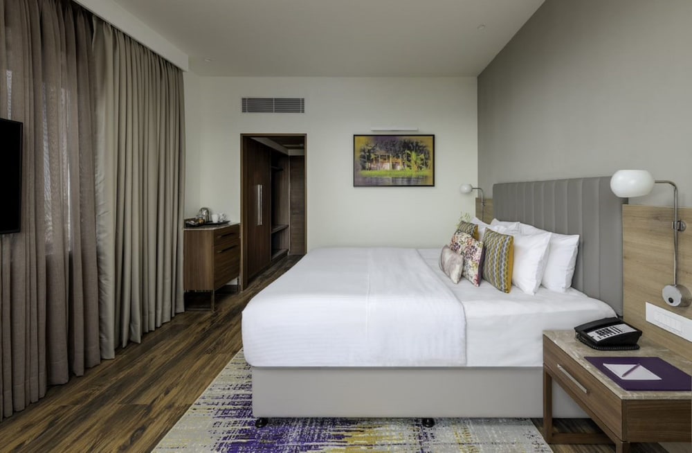 Superior Room, 1 Twin Bed, City View - Photo 1