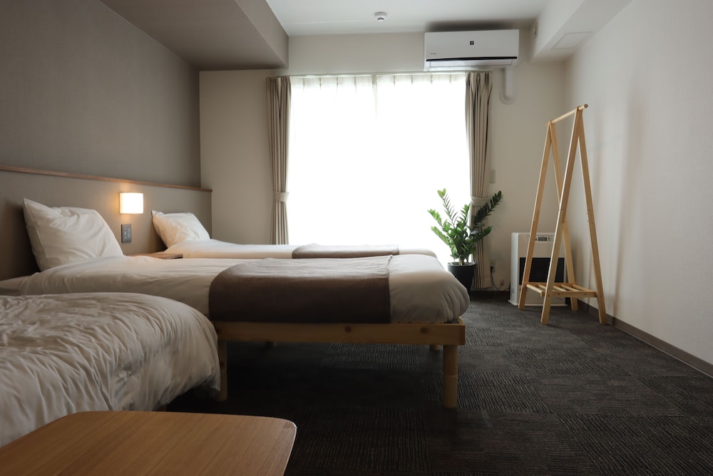 Room 203 Suitengu photo 3