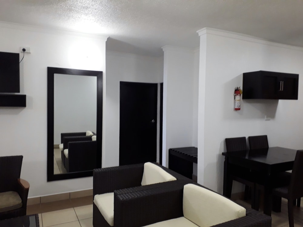 Deluxe Apartment, 2 Bedrooms - Photo 8
