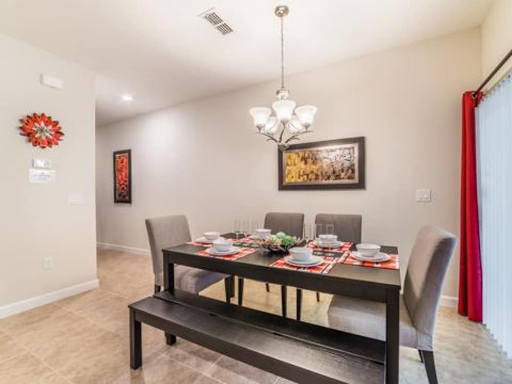 Spacious 4BR Home With Private Pool Near Disney, Billede 15