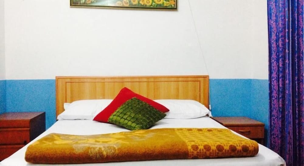 Economy Double Room, Private Bathroom