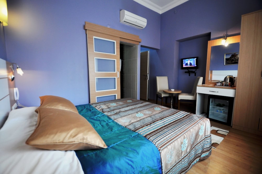Basic Single Room photo 3