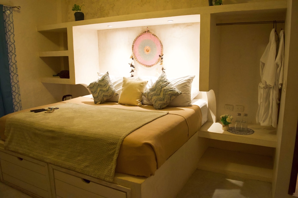 Executive Studio Suite, 1 King Bed, Non Smoking