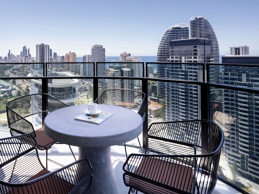 2 Bedroom Family Ocean View Apartment (No Housekeeping) - Photo 7