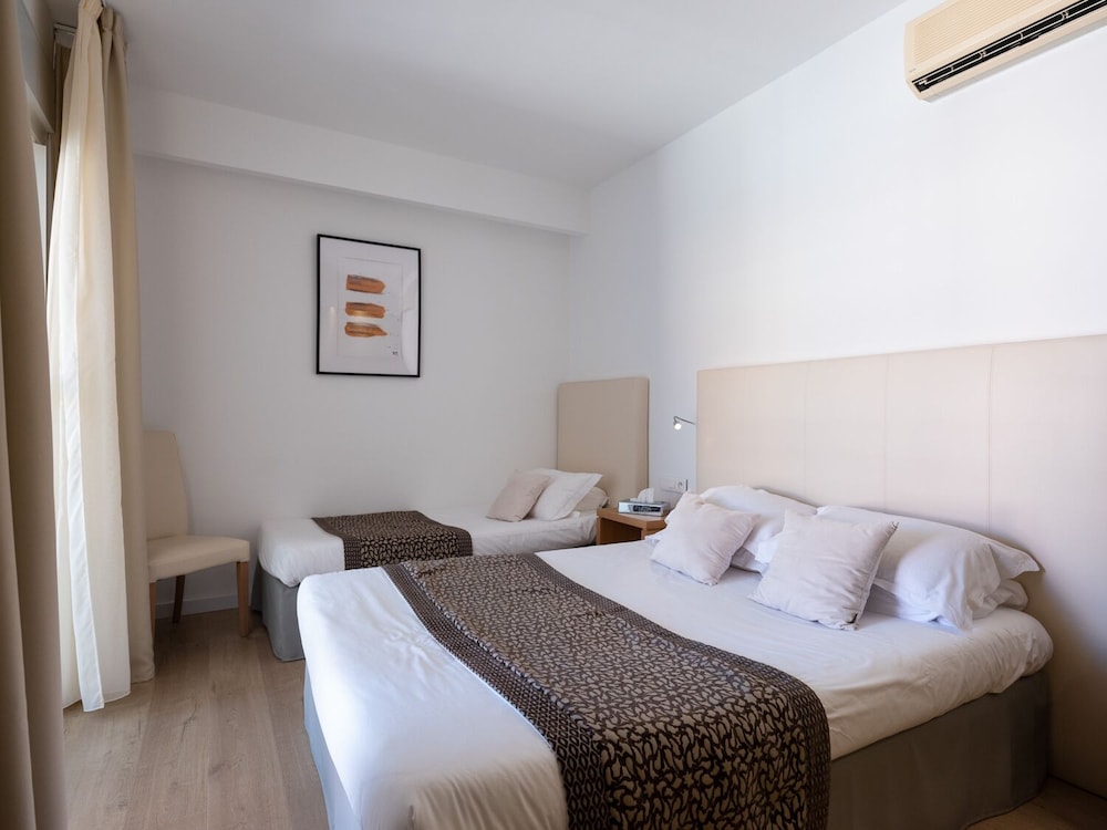 Room XL - Chambre Triple Balcon - Photo 5
