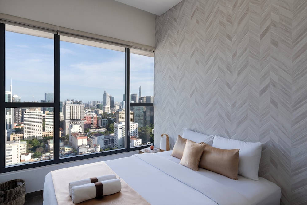 Family Suite, 3 Bedrooms, Club Lounge Access, City View