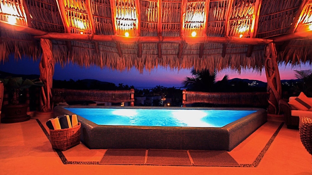 Grand House, 2 Bedrooms, Private Pool, Ocean View