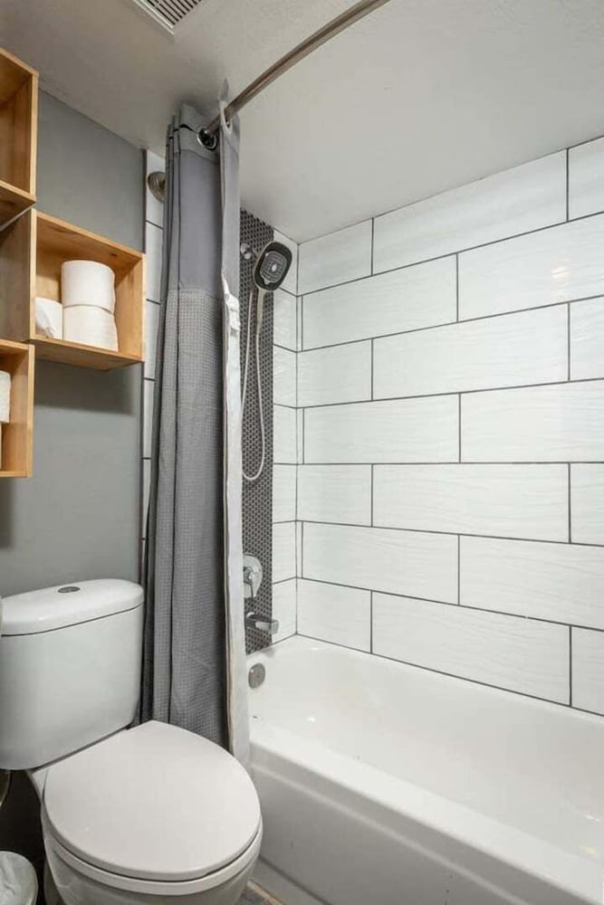 House (2 Bedrooms) photo 2