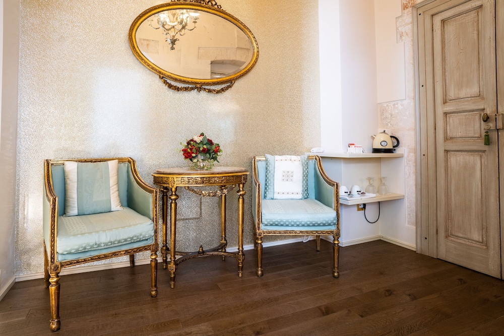 Design Studio Suite, 1 Double Bed photo 2