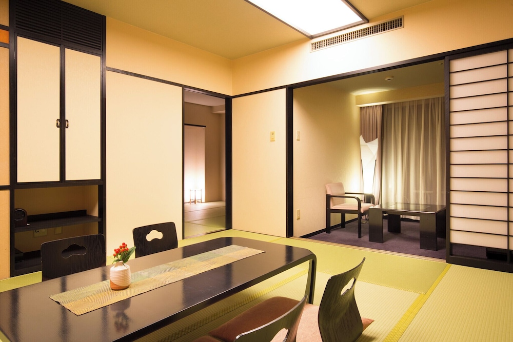 Japanese Deluxe, Main Tower, Non-Smoking, 57sqm