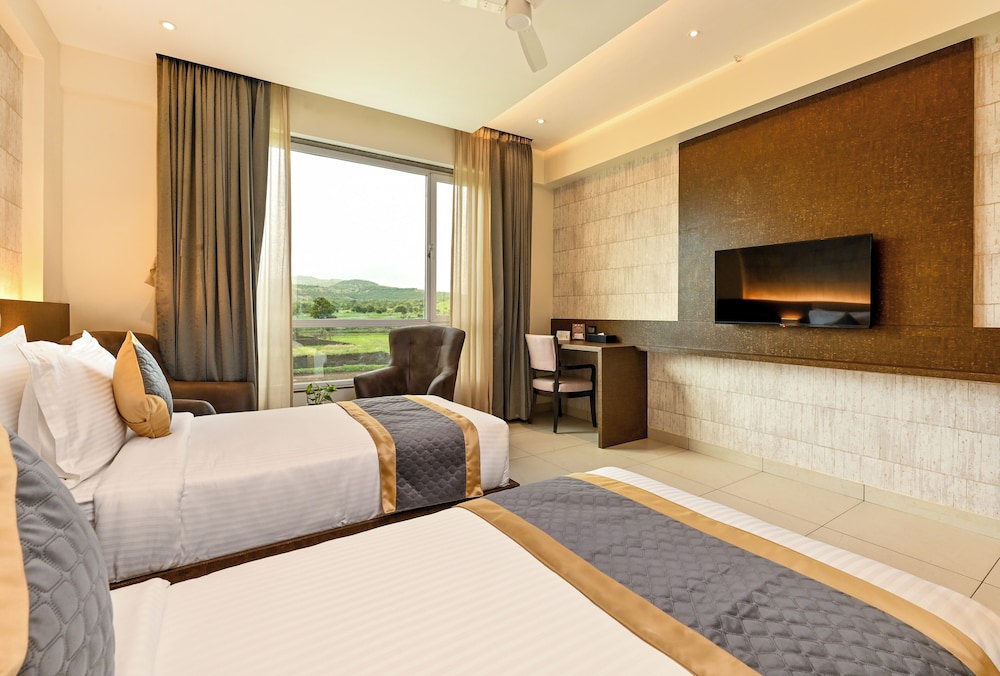 Premium Room - Photo 2