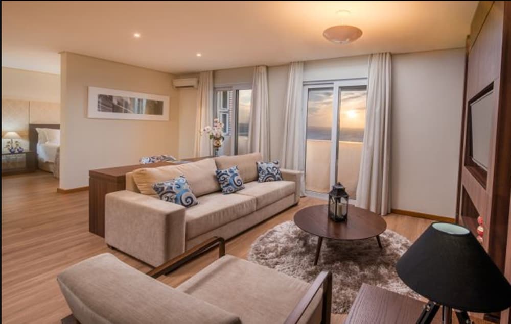 Premium Room - Photo 4