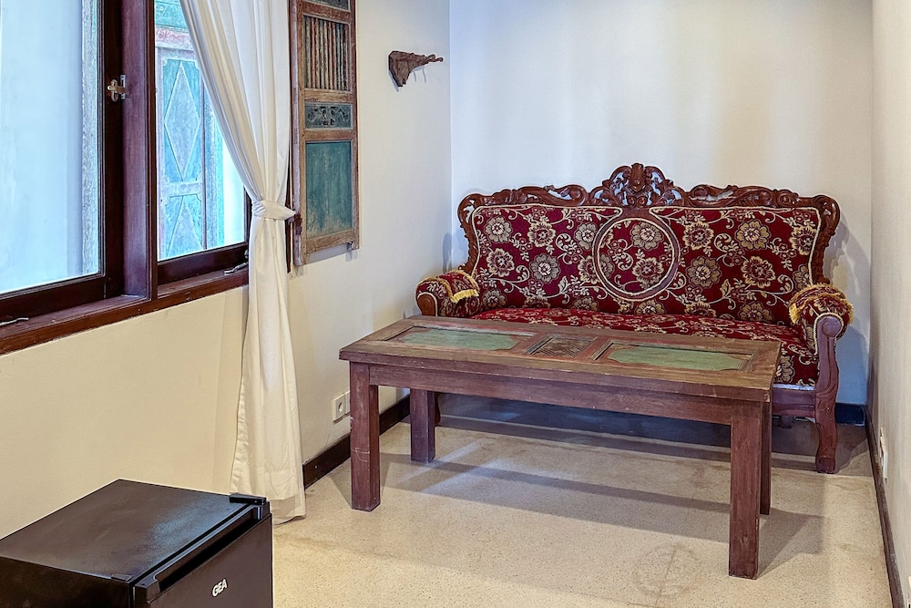 Superior Oceanview Group Stay - 2 Levels, Separate Entrances - Photo 36