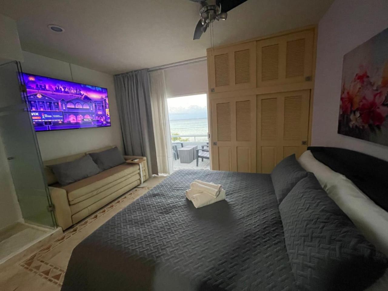 Studio with Balcony