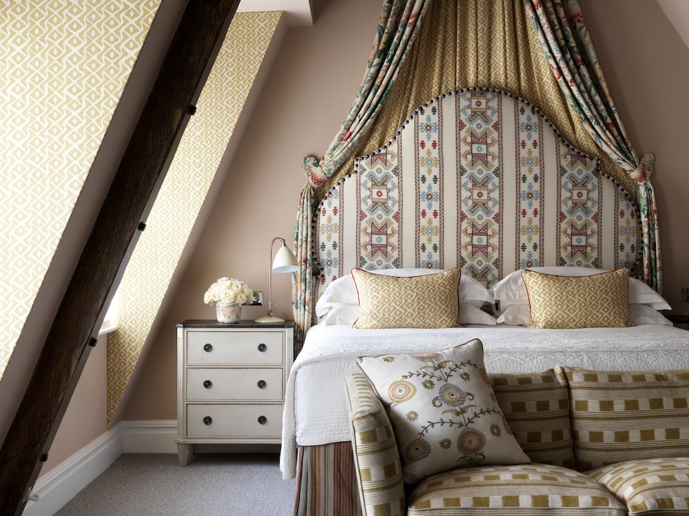 One Bedroom loft Suite