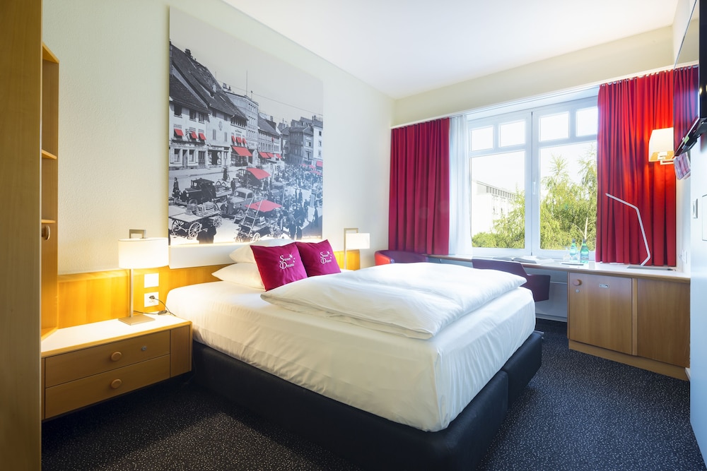 Executive Room photo 2