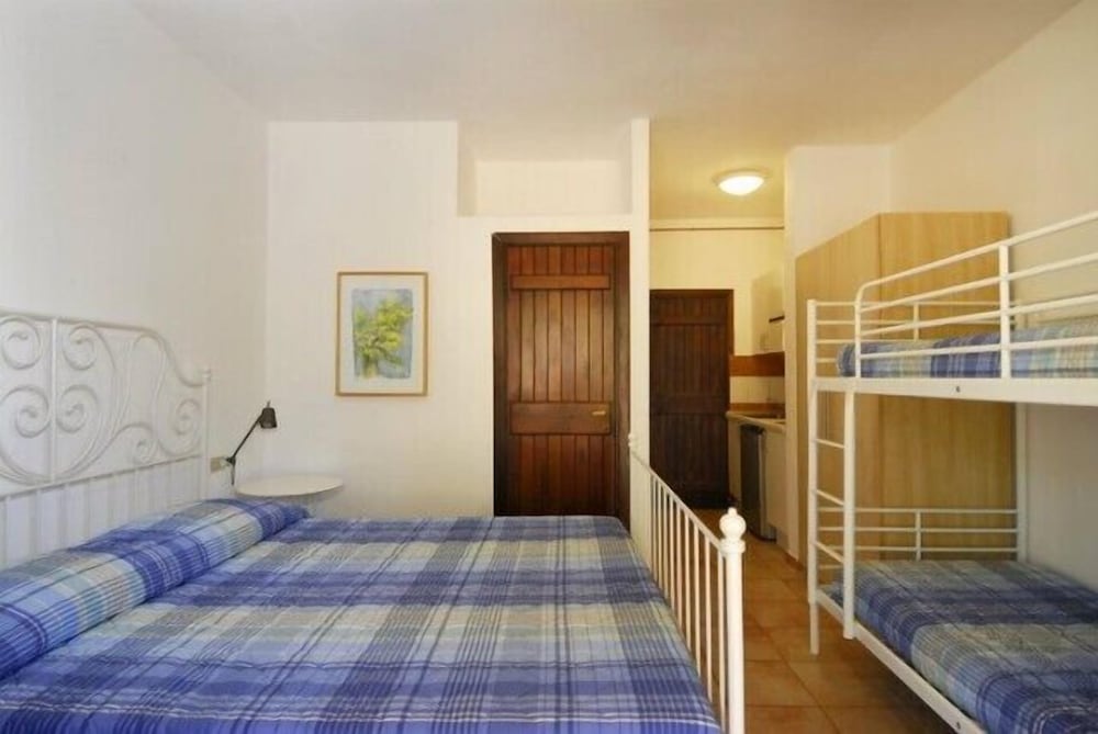 Family Bungalow photo 3