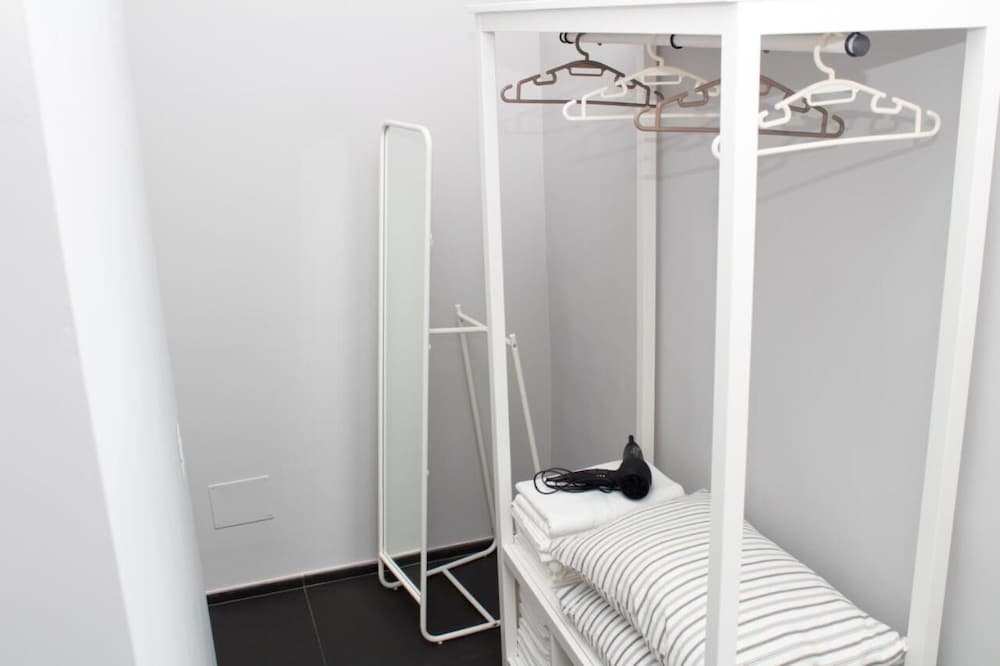 Deluxe Apartment, City View