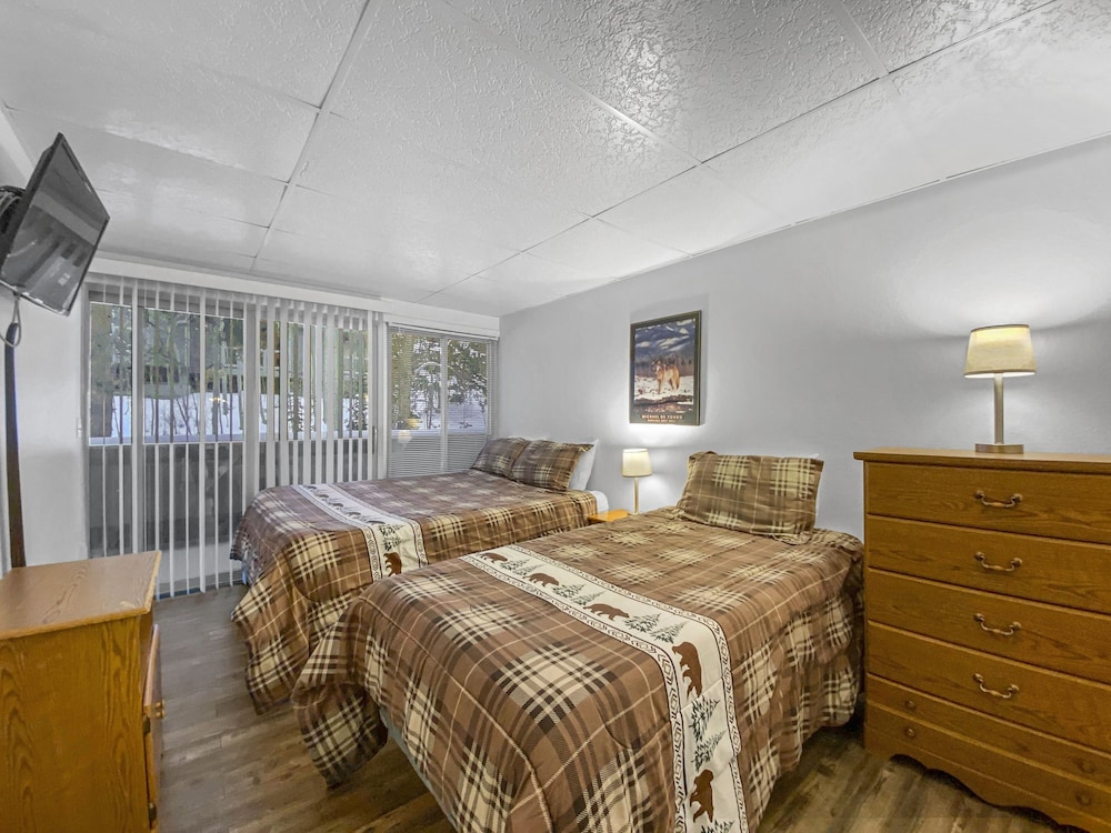 Traditional Twin Room, Non Smoking, Private Bathroom - Photo 14