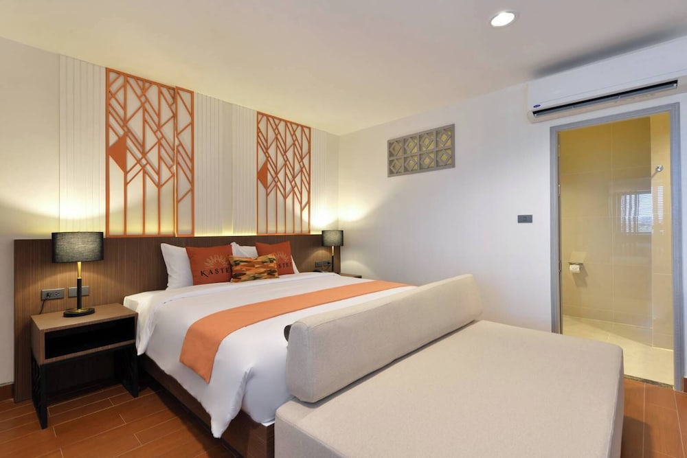 Executive Room - Photo 3