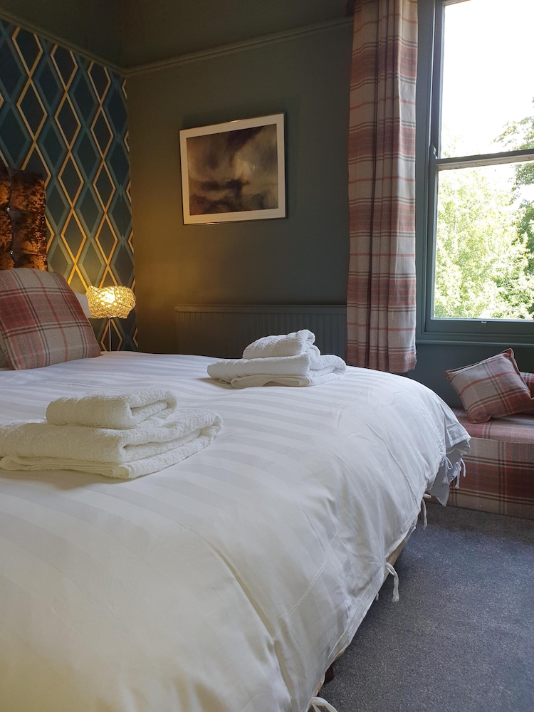 Superior Double Room, Accessible, Ensuite (Aspen Room) photo 1