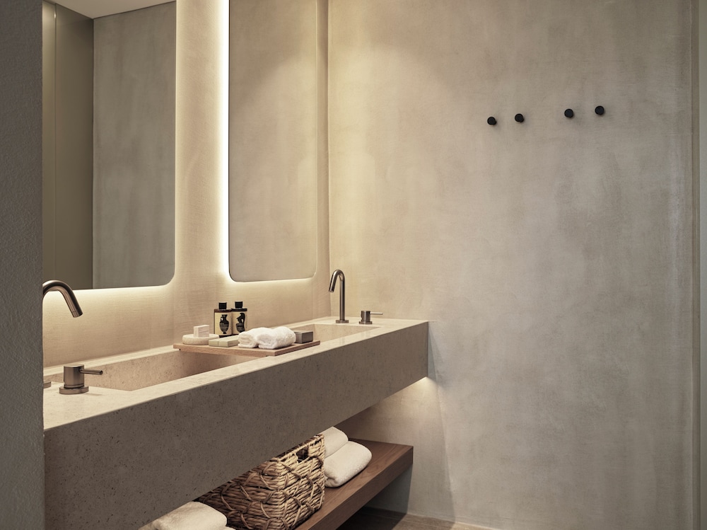 Suite, Private Pool, Sea View (Lava) - Photo 6