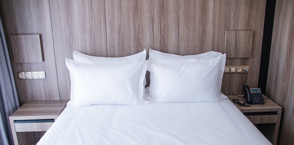 Standard Double Room, 1 Queen Bed - Photo 4
