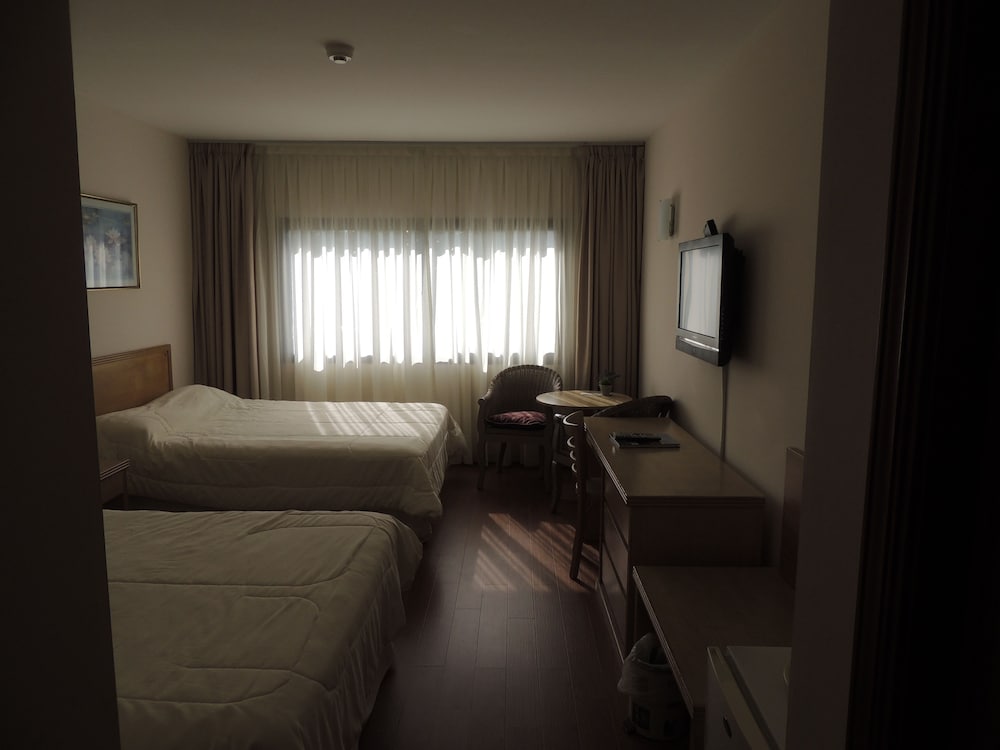 Standard Twin Room photo 1