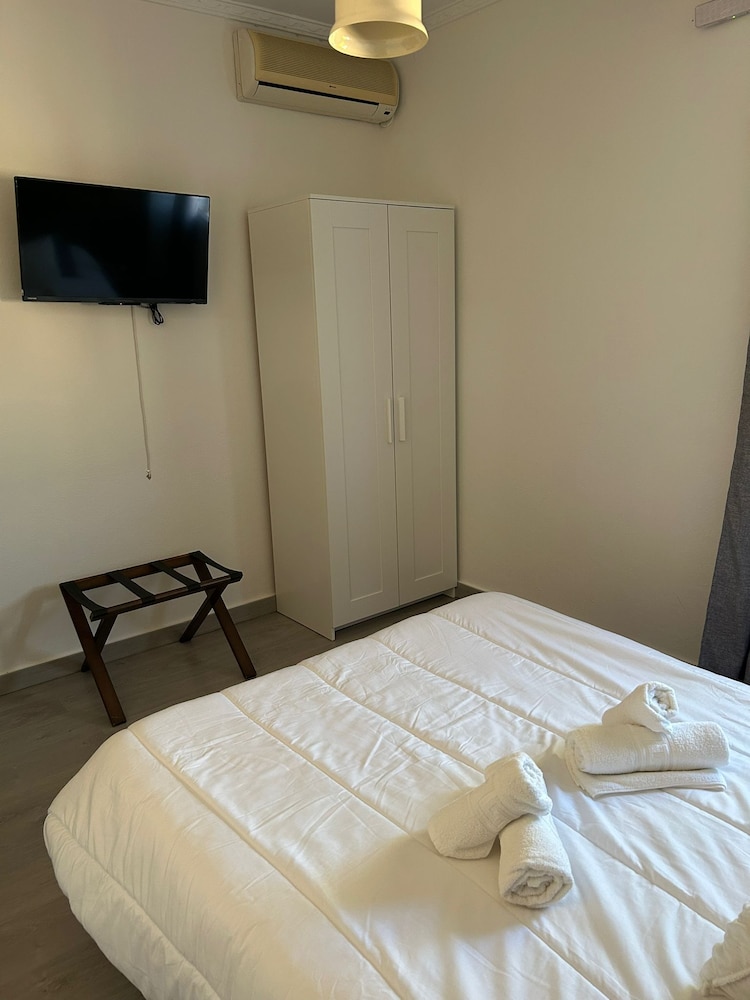 Standard Double Room, Garden View