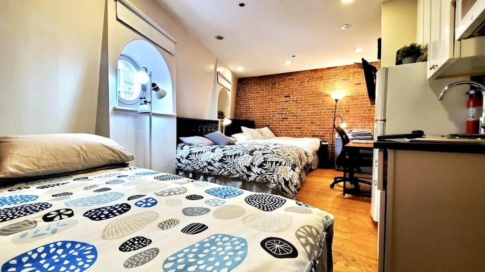 Family Studio, Multiple Beds, Kitchenette photo 3