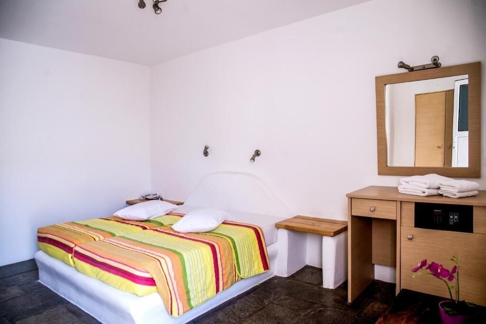 Standard Room photo 3