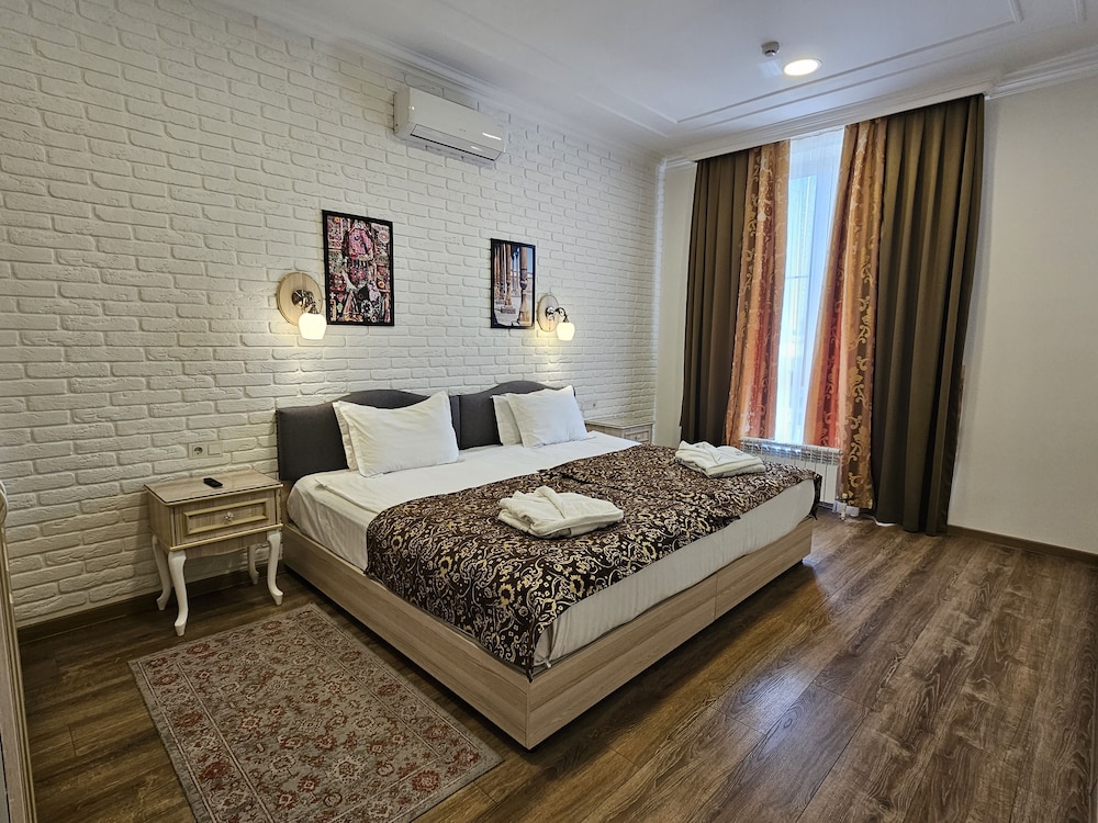 Executive Room photo 3