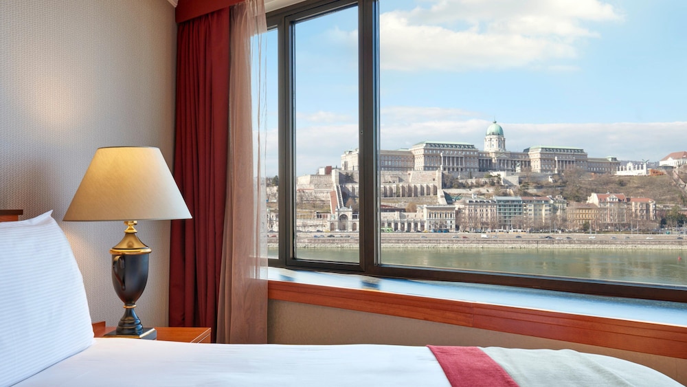 Junior Suite, 1 Queen Bed, River View - Photo 6