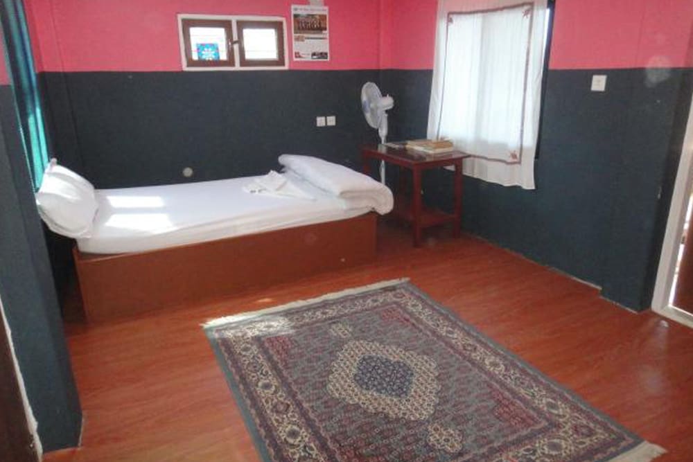 Economy Room photo 2