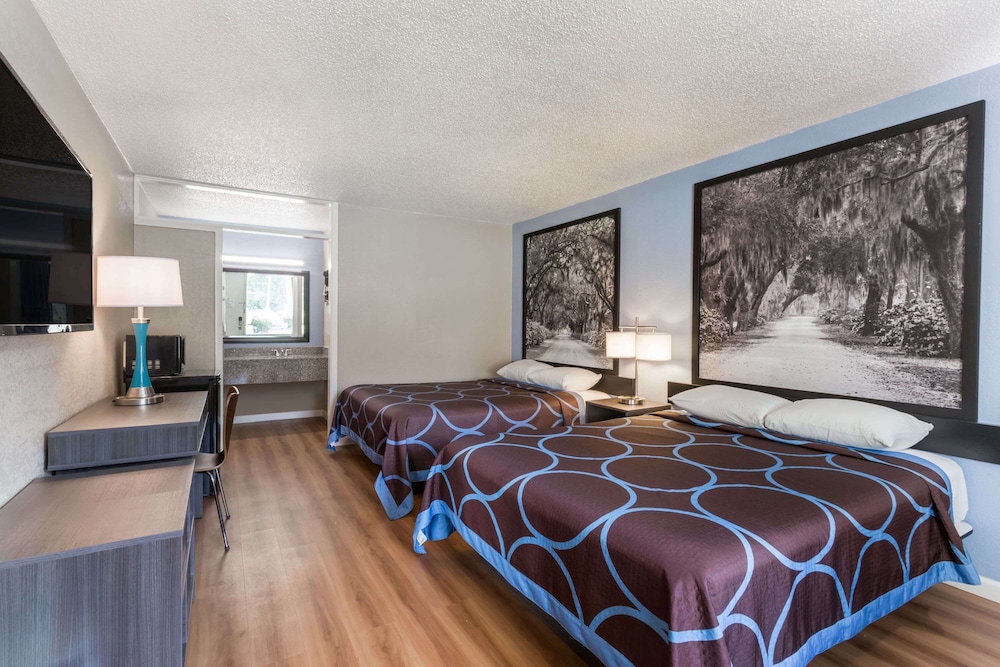 Double Room, 2 Double Beds
