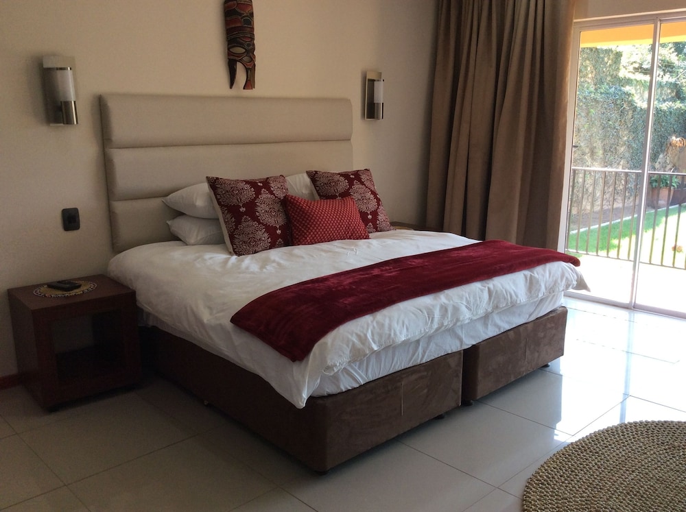 Premium Apartment, 2 Bedrooms photo 3