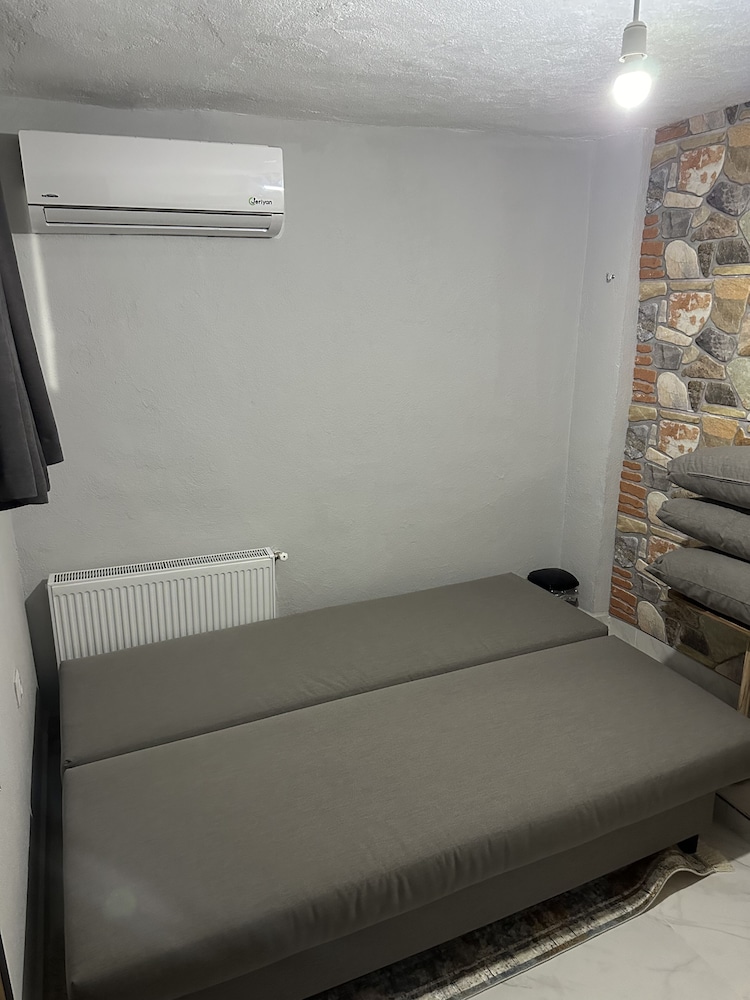 Economy Room photo 2