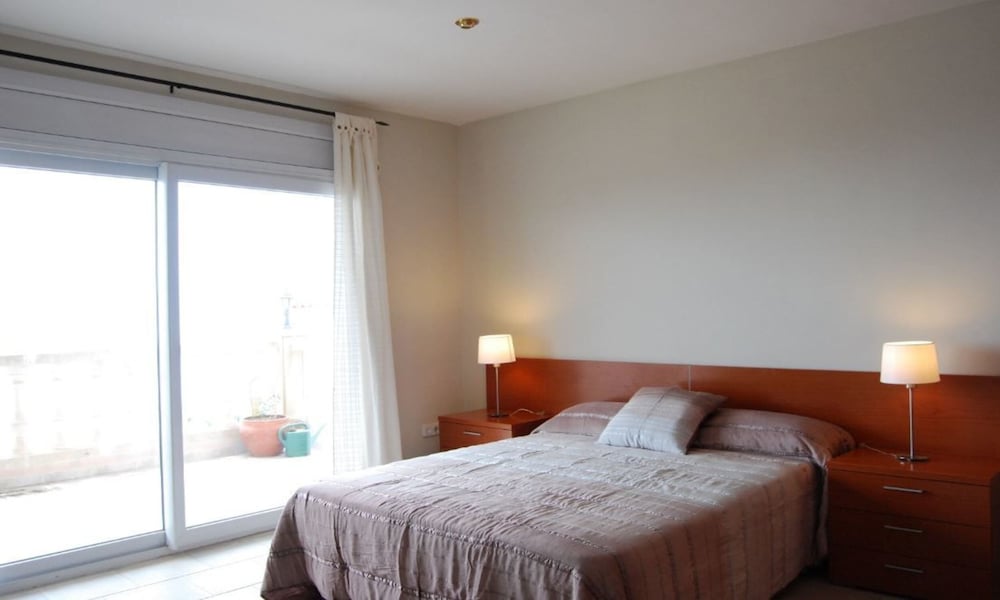 Villa Familiar, 5 Dormitorios, Piscina Privada, Vista al Mar