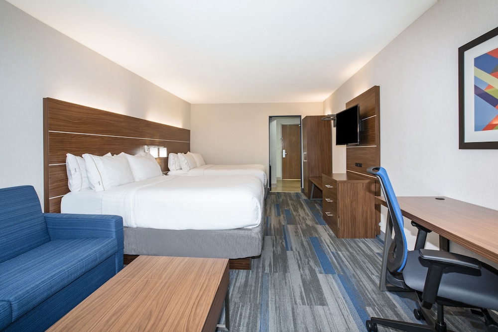Standard Room, Multiple Beds - Photo 2