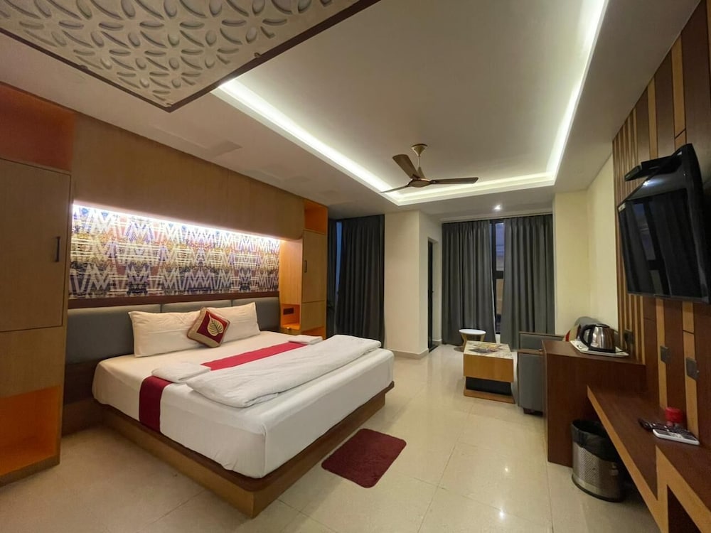 Super Deluxe Room with Jacuzzi