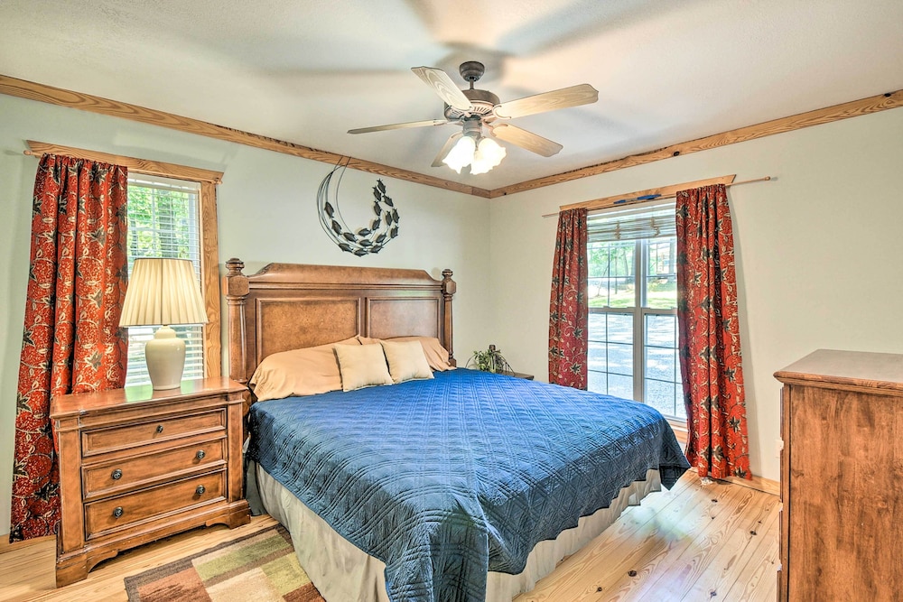 House (2 Bedrooms) photo 2