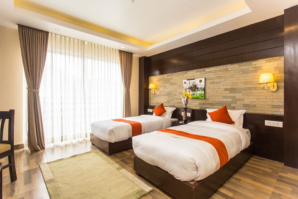 Deluxe Twin Room, Balcony, Mountain View