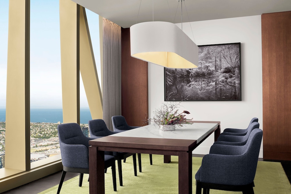 1 Bedroom Executive Suite