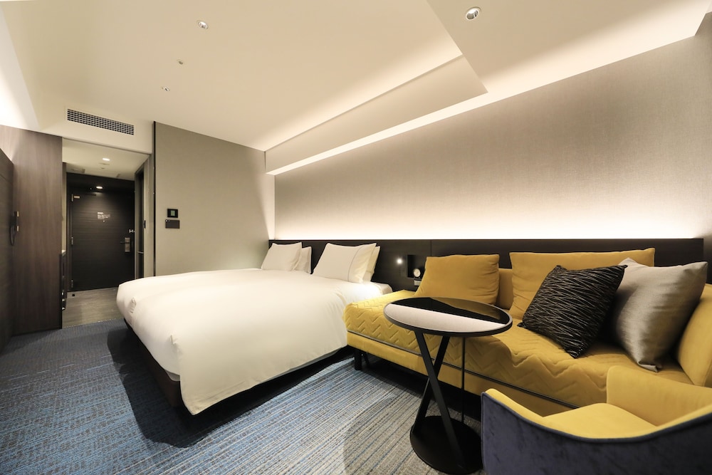 Standard Twin Room - Photo 3