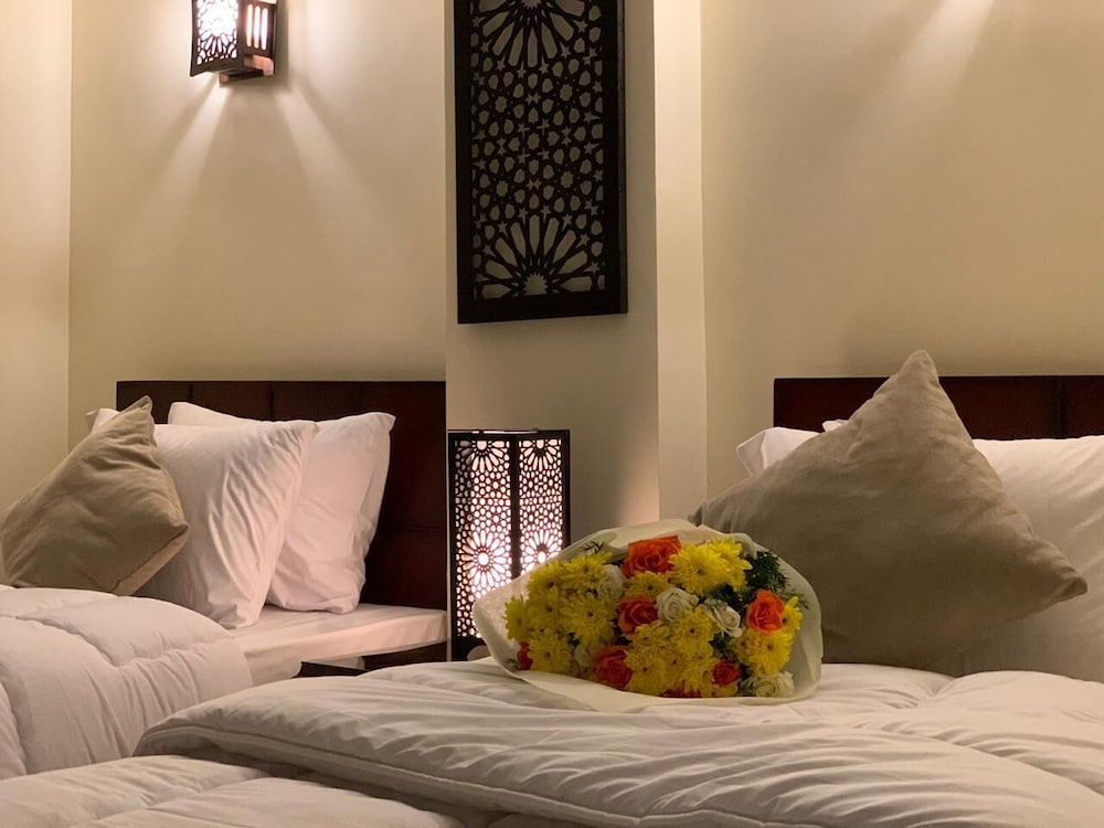Deluxe Room, Pyramids View 1